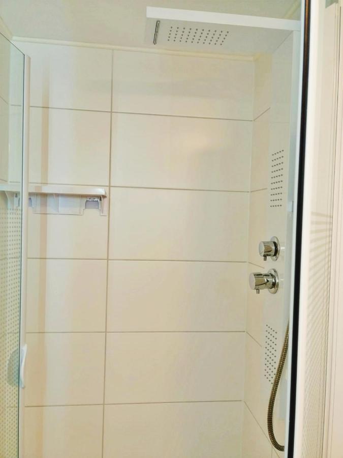 Ferienwohnung Müritzblick am Wünnow Röbel Exterior foto